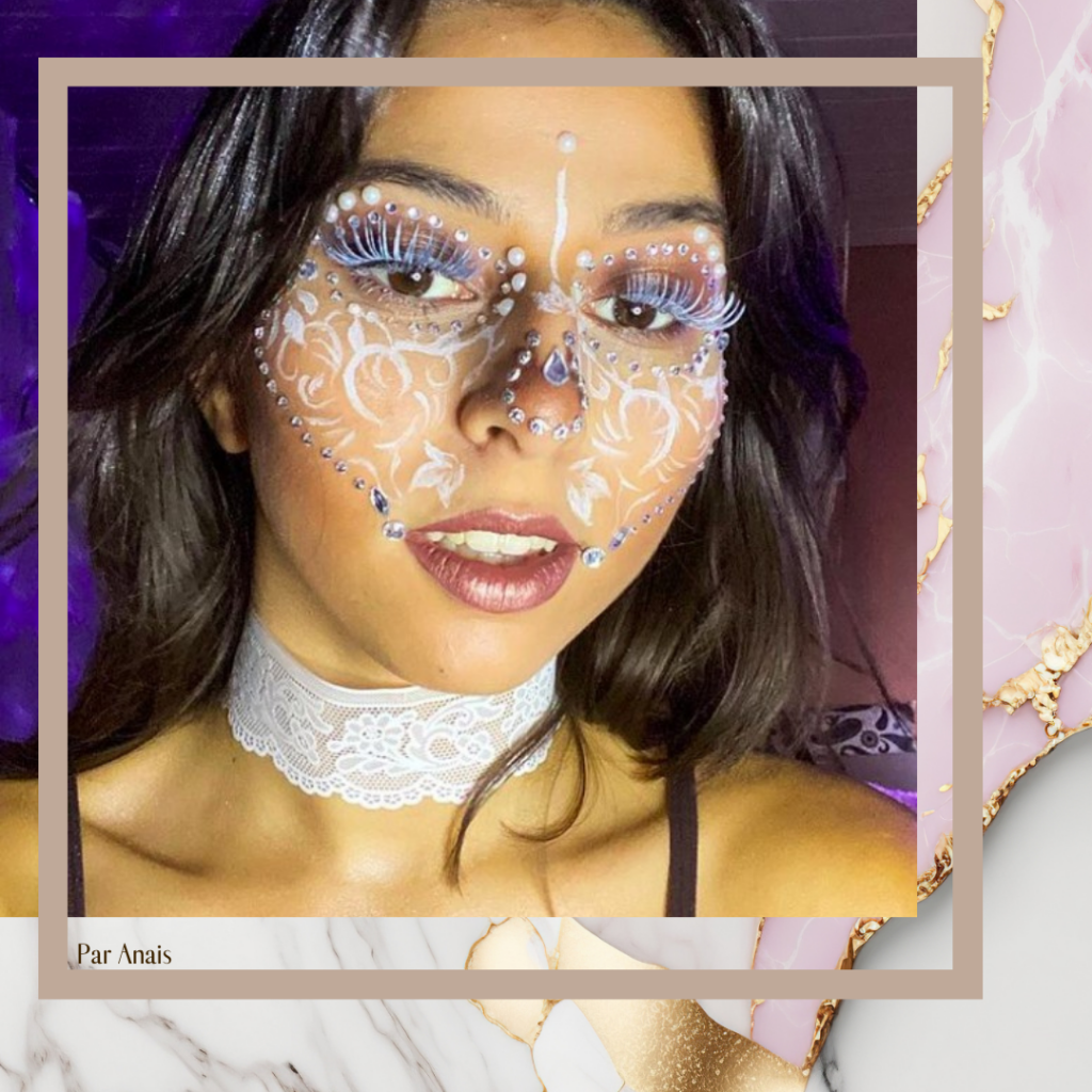 Maquillage fantastique avec pose de prothèses